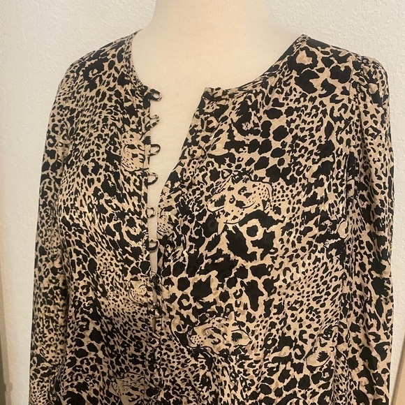 Rebecca Taylor Women's Silk Leopard Motif Black and Tan Blouse Size 2 - Picture 4 of 16